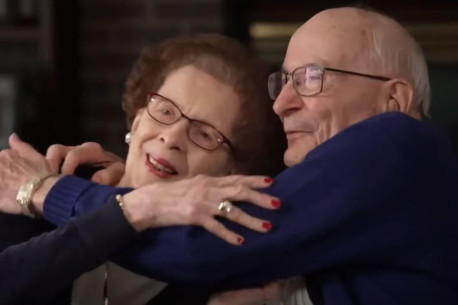 Couple Married for 68 Years Reveals the 1 Surprising Thing They Do Every Night Before Bed Couple Married for 68 Years Reveals the 1 Surprising Thing They Do Every Night Before Bed